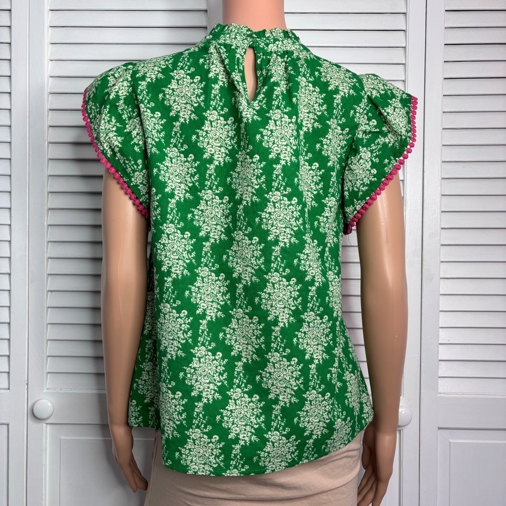 THML Green Pink Floral Ruffled Cap Sleeve Blouse Size Small - Picture 9 of 9